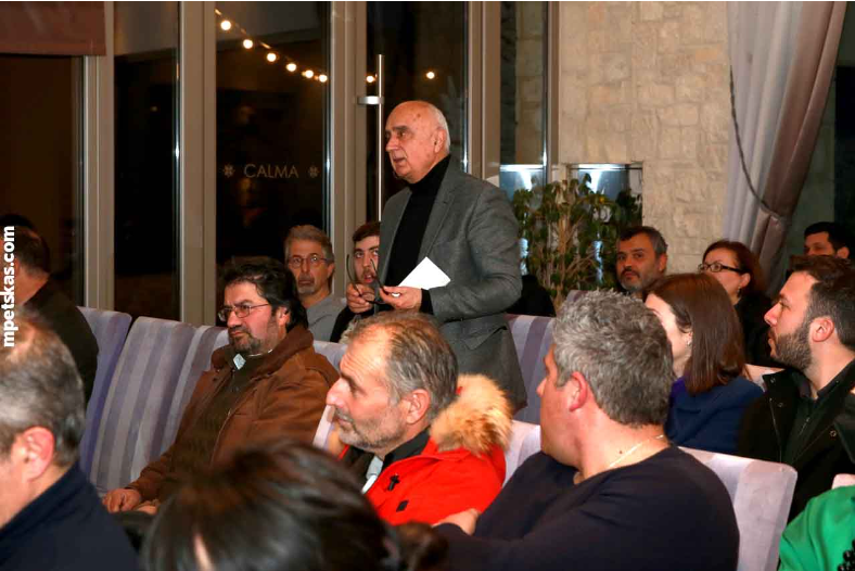 Εικόνα 2: Ο καστοριανός συγγραφέας πανεπιστημιακών συγγραμμάτων Ανδρέας Μήλιος, εκφράζοντας τις επιφυλάξεις του κατά την παρουσίαση της μελέτης (πηγή: mpetskas.com)